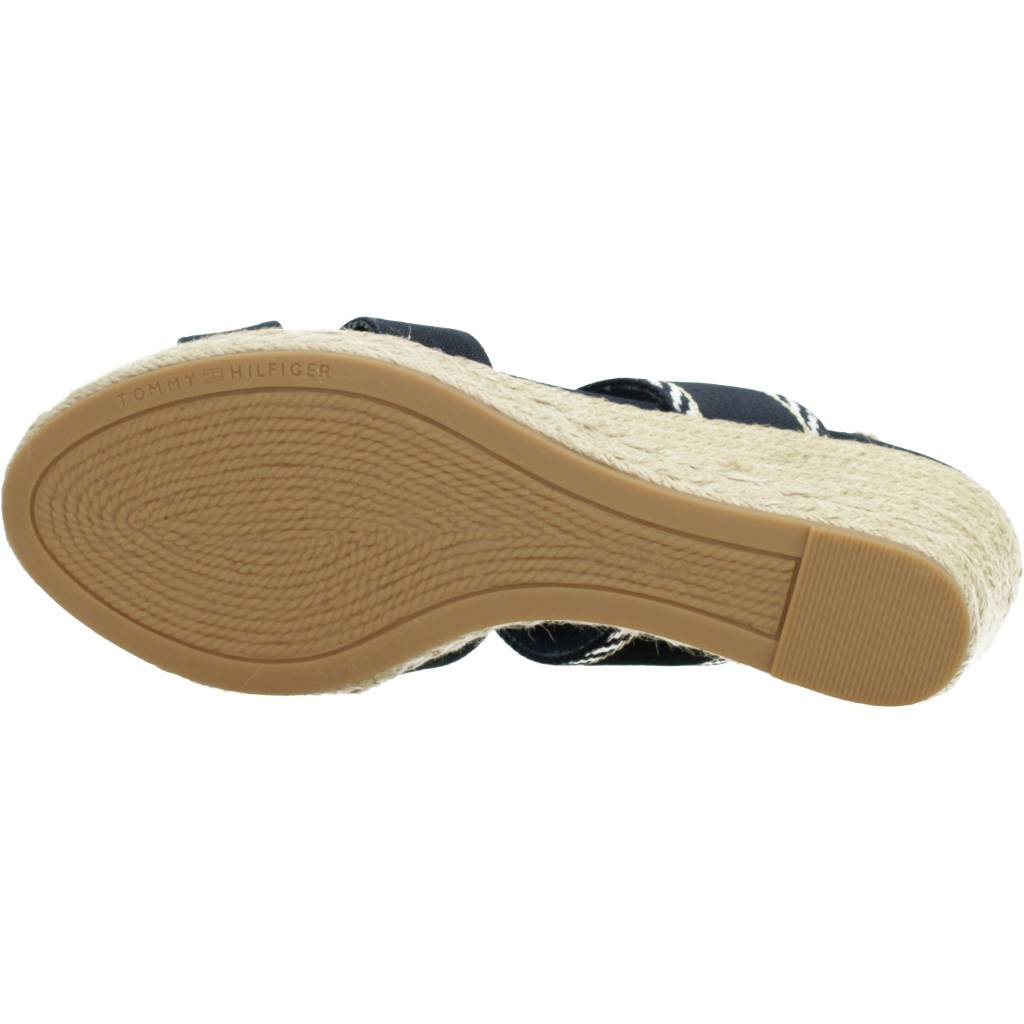 TOMMY HILFIGER SEASONAL WEBBING MID WED en color AZUL (6)