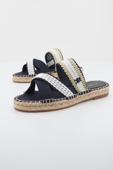 TOMMY HILFIGER GOLDEN WEBBING SANDAL en color AZUL (2)