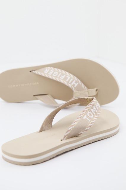 TOMMY HILFIGER WEBBING en color BEIS (2)