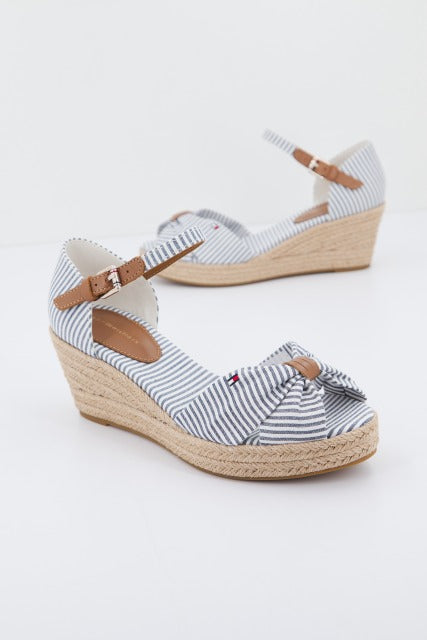 TOMMY HILFIGER HIGH WEDGE SEERSUCKER en color AZUL (1)