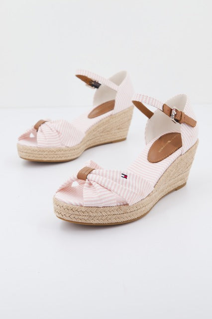 TOMMY HILFIGER HIGH WEDGE SEERSUCKER en color ROSA (1)