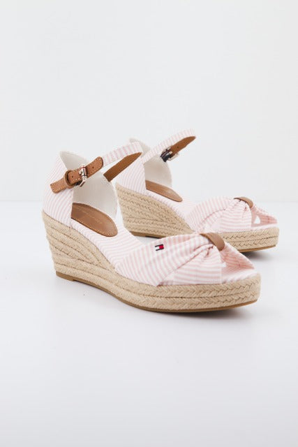 TOMMY HILFIGER HIGH WEDGE SEERSUCKER en color ROSA (2)