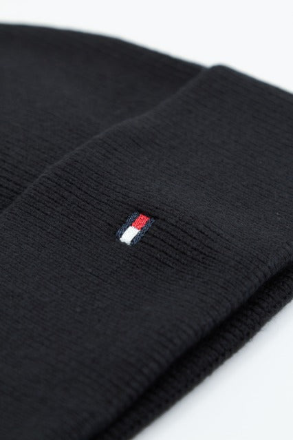 TOMMY HILFIGER SSENTIAL FLAG BEANIE en color NEGRO (3)