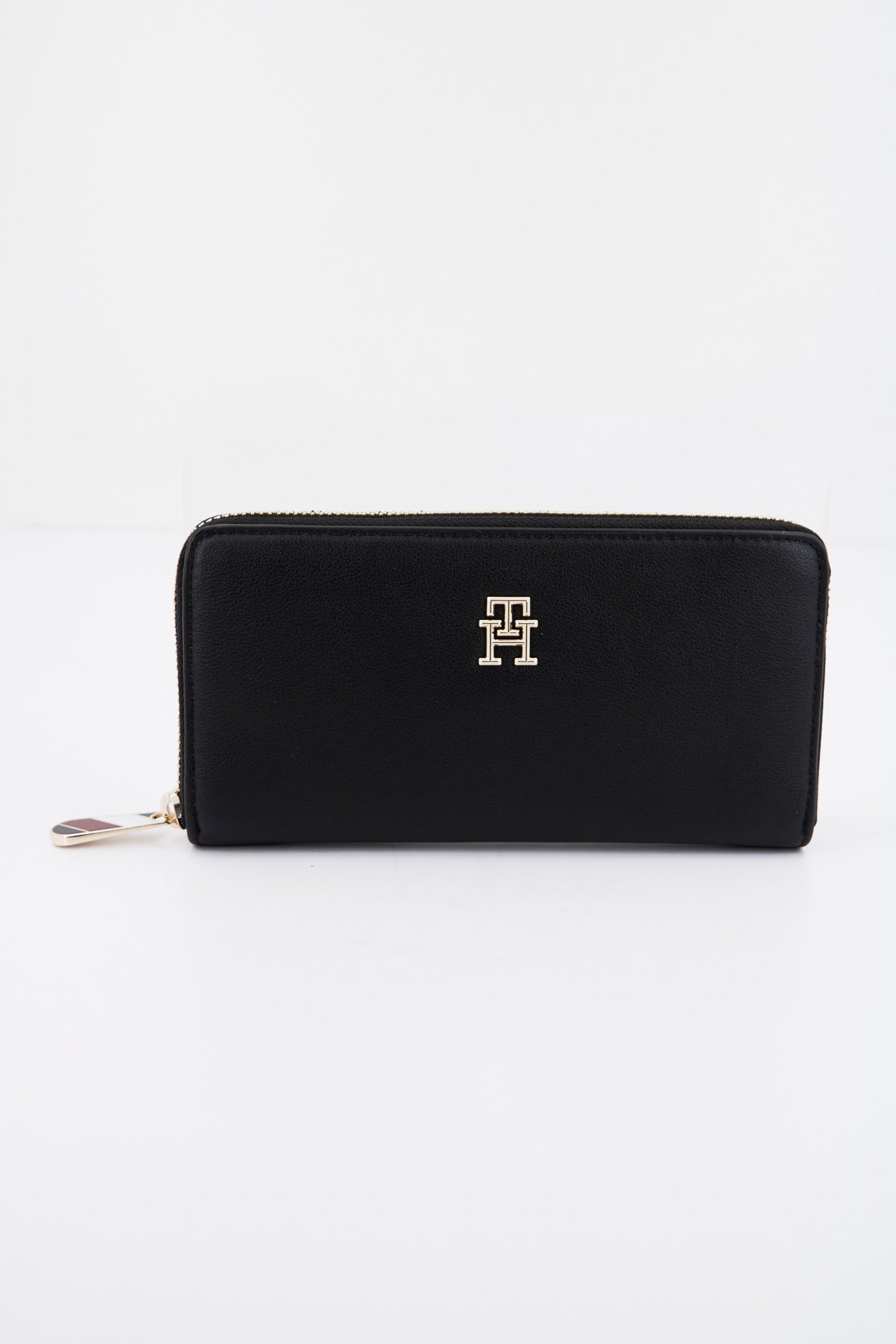 TOMMY HILFIGER POPPY PLUS LARGE ZA en color NEGRO (2)