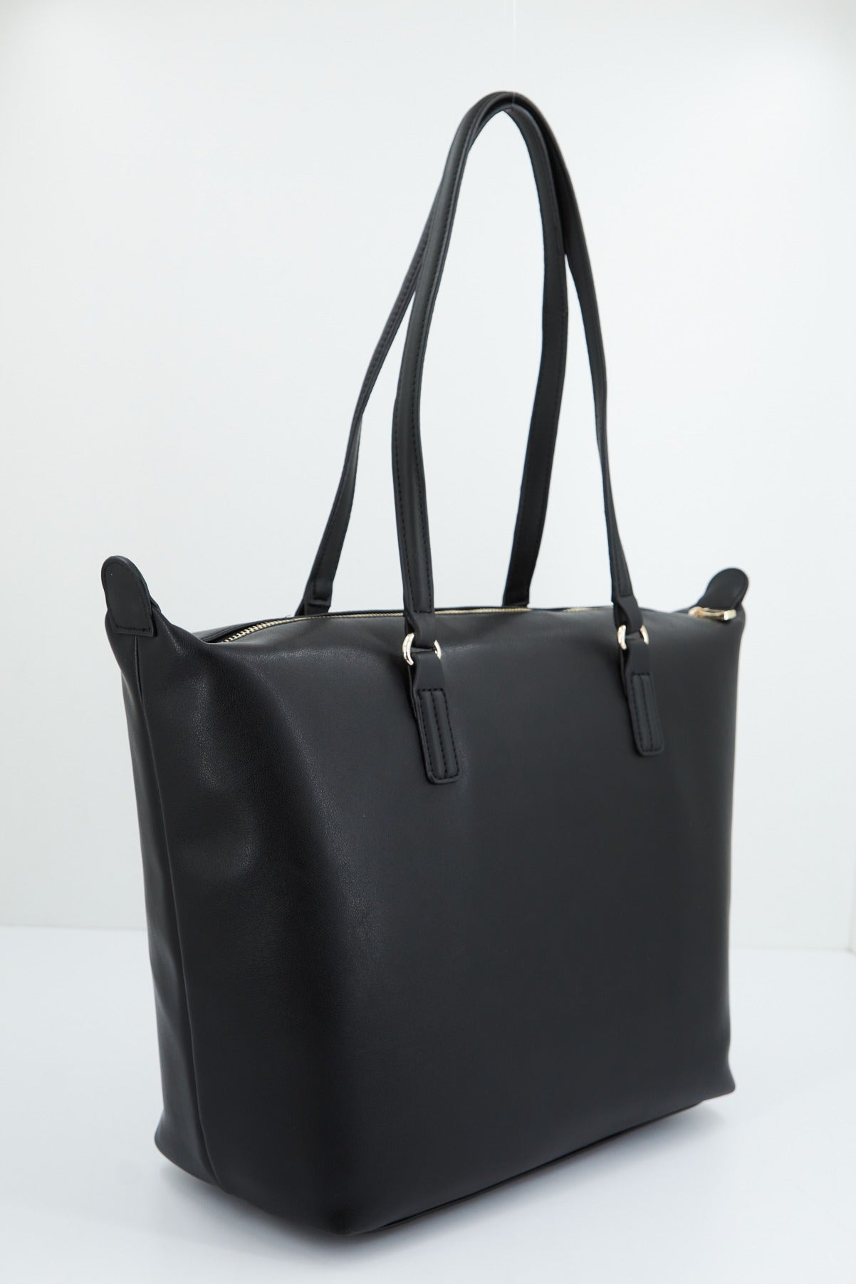 TOMMY HILFIGER POPPY PLUS TOTE en color NEGRO (2)