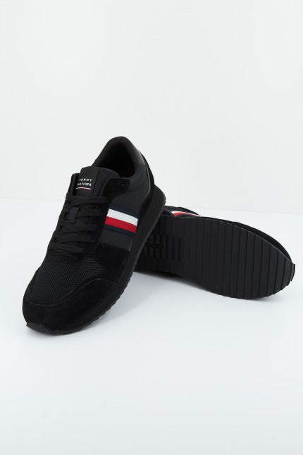 TOMMY HILFIGER RUNNER EVO MIX en color NEGRO (3)