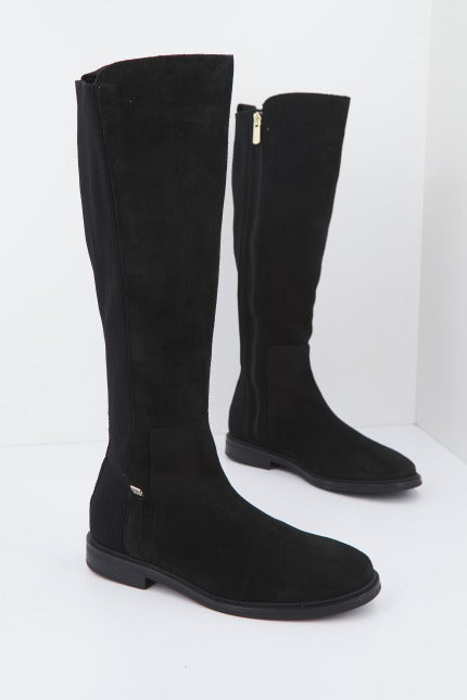 TOMMY HILFIGER ESSENTIALS LONGBOOT en color NEGRO (1)