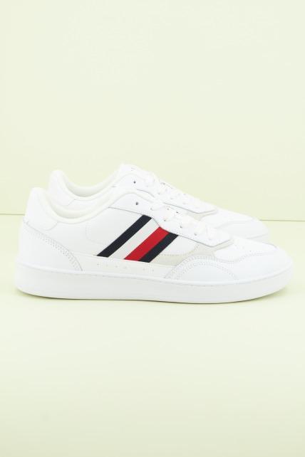TOMMY HILFIGER COURT CUPSOLE RETRO LTH en color BLANCO (1)