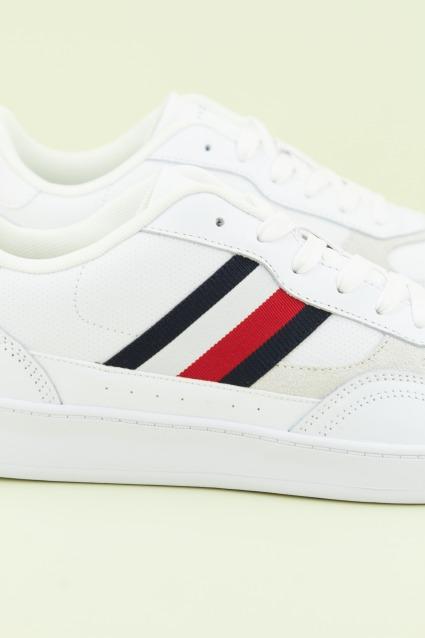 TOMMY HILFIGER COURT CUPSOLE RETRO LTH en color BLANCO (4)