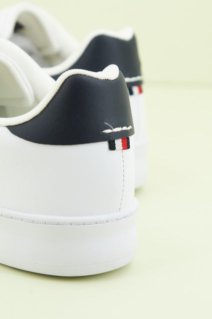TOMMY HILFIGER FMFM en color BLANCO (3)