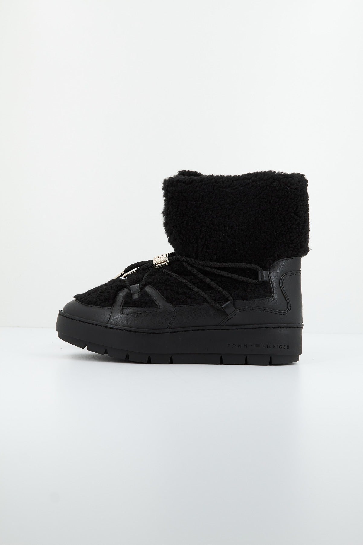 TOMMY HILFIGER TOMMY TEDDY SNOWBOOT en color NEGRO (1)