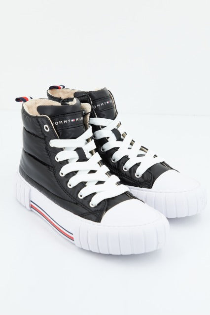 TOMMY HILFIGER HIGH TOP LACE-UP SNEAKER en color NEGRO (1)