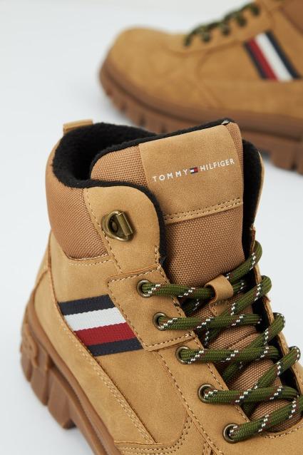 TOMMY HILFIGER TB en color MARRON (4)