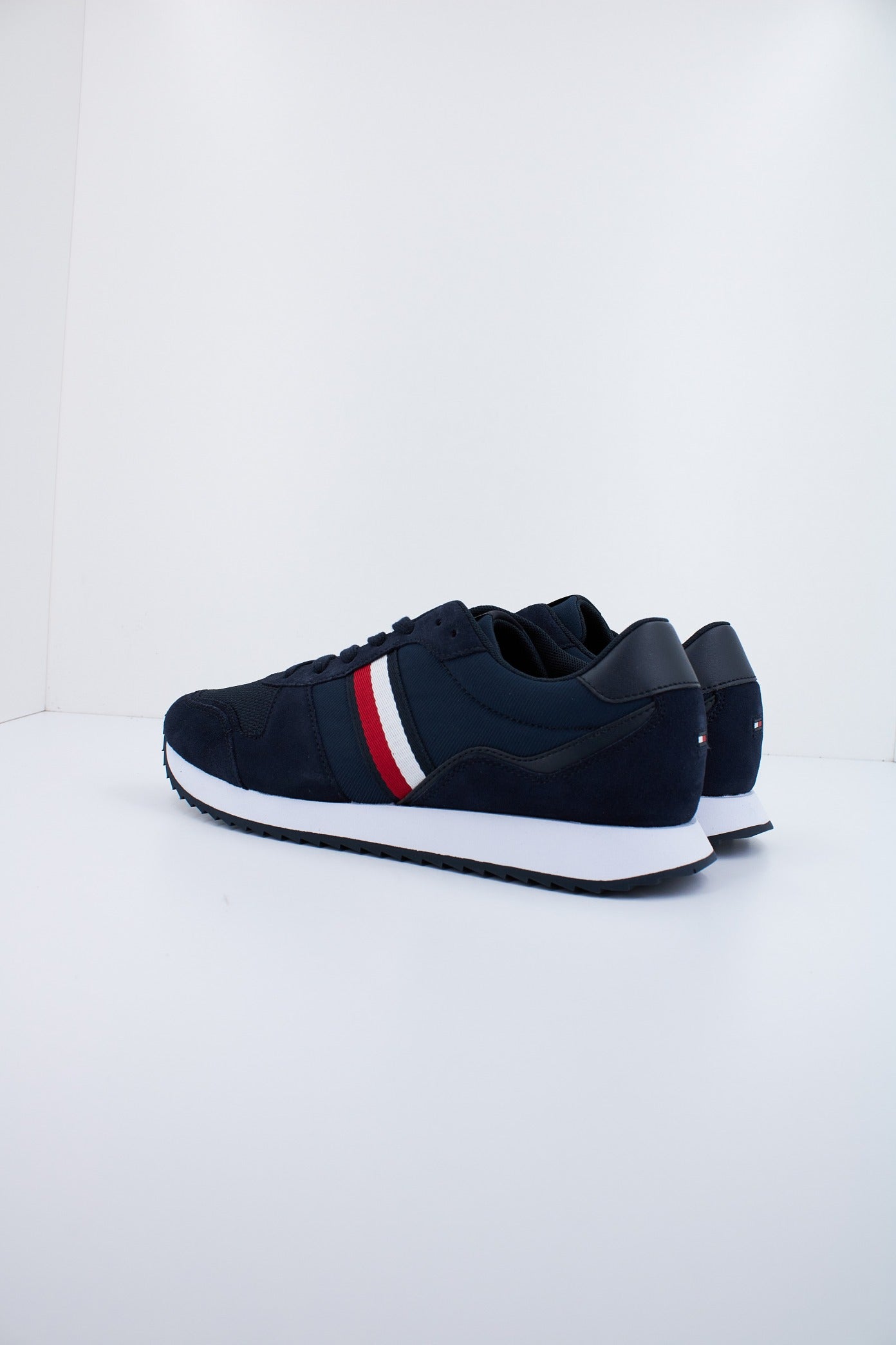 TOMMY HILFIGER RUNNER EVO MIX ESS en color AZUL (3)