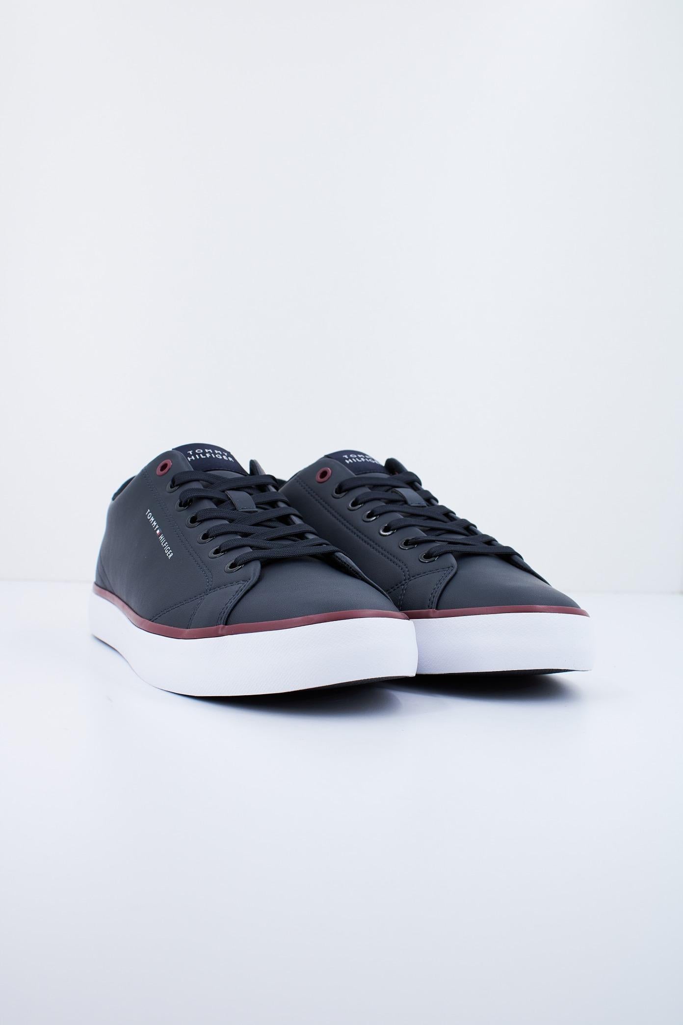 TOMMY HILFIGER TH HI VULC CORE LOW LEATHER ESS en color AZUL (2)