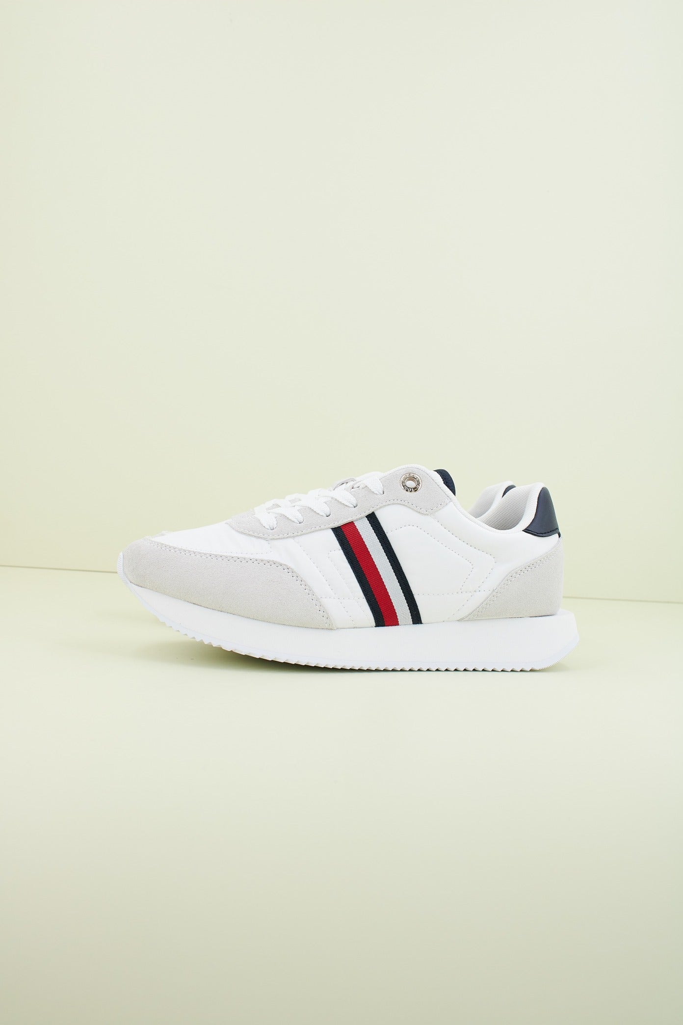 TOMMY HILFIGER ESSENTIAL RUNNER en color BLANCO (1)