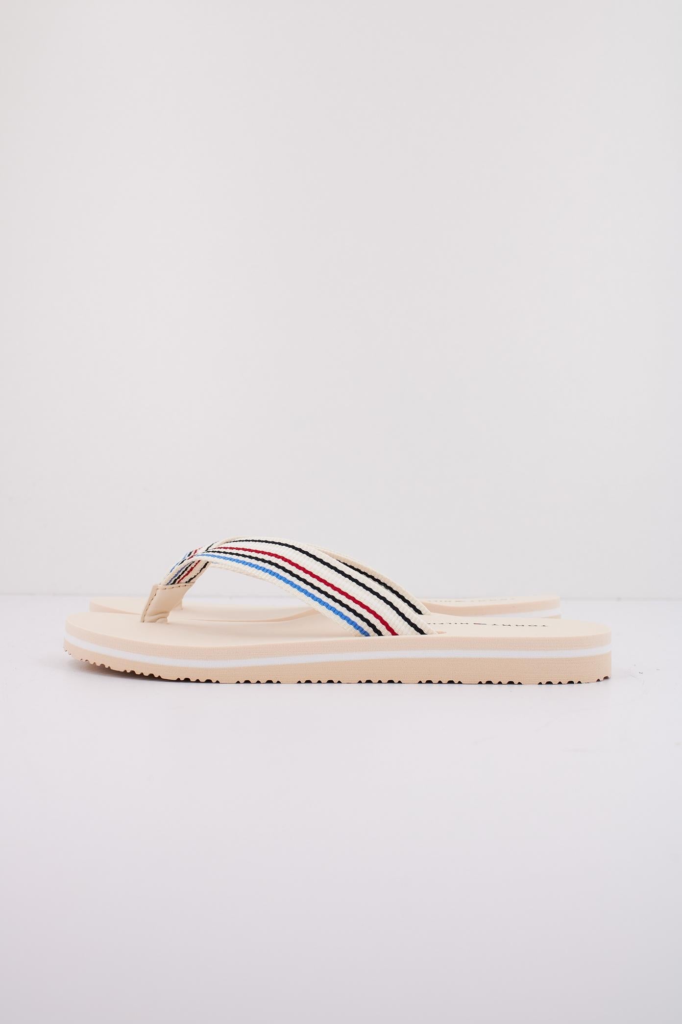 TOMMY HILFIGER TH STRIPES BEACH SANDAL en color BEIS (1)