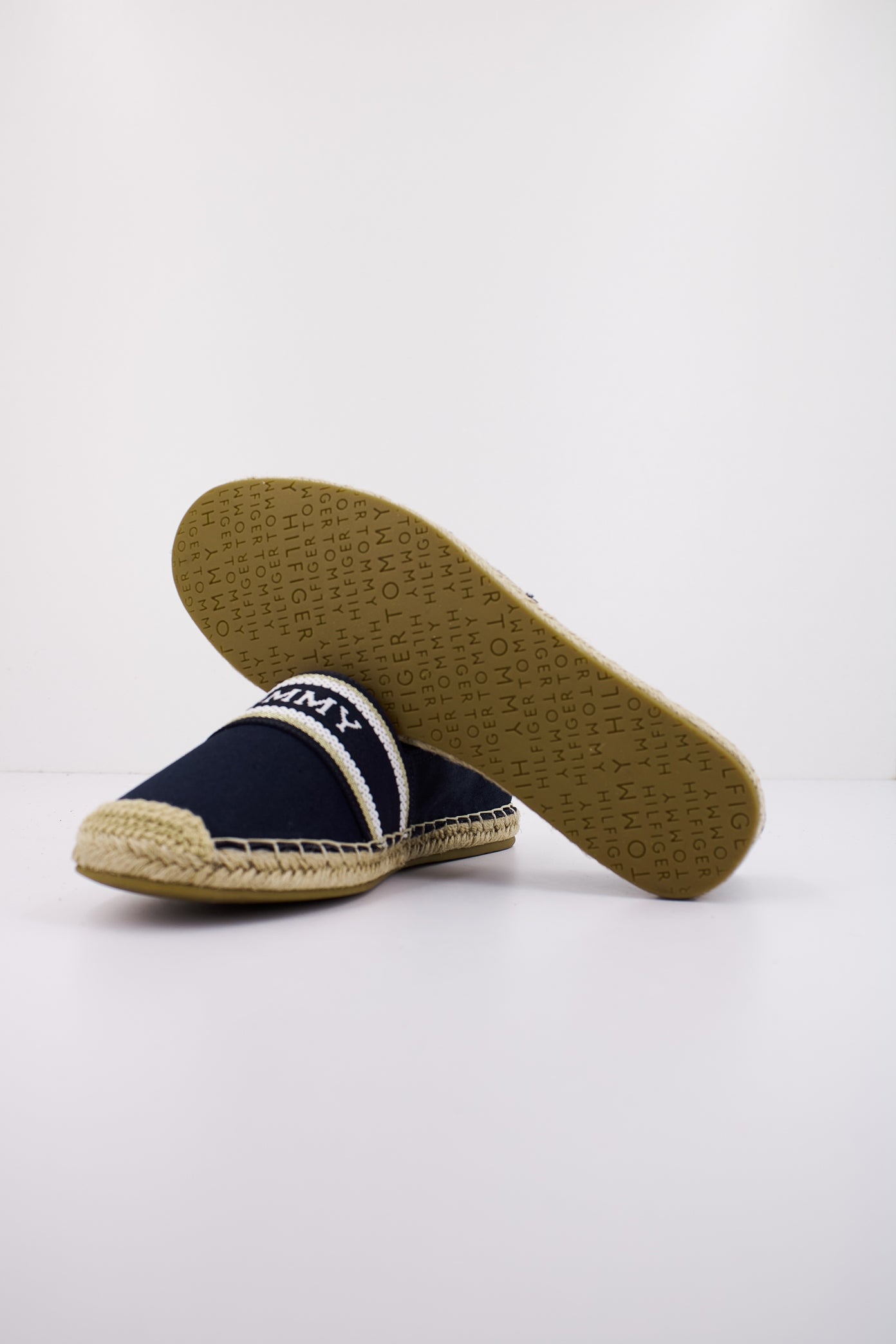 TOMMY HILFIGER MONO WEBBING en color AZUL (4)
