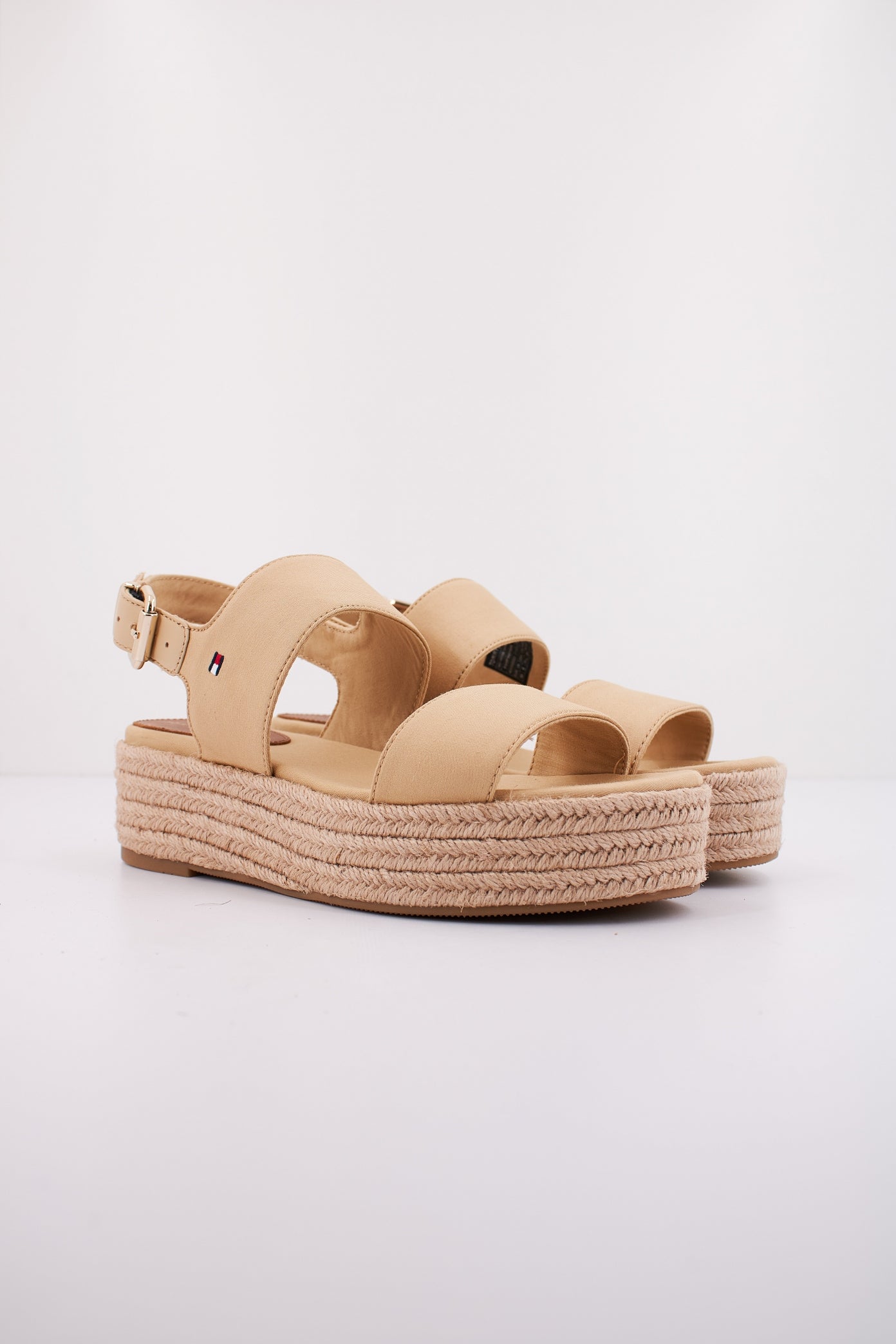TOMMY HILFIGER HARVEST WHEAT en color MARRON CLARO (2)