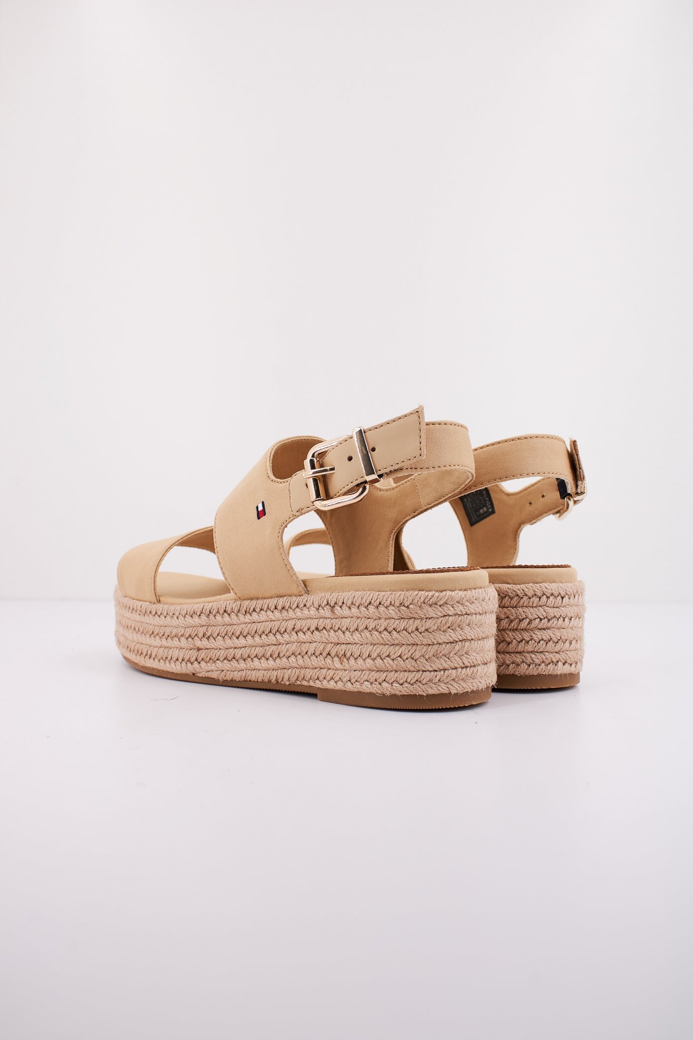 TOMMY HILFIGER HARVEST WHEAT en color MARRON CLARO (3)