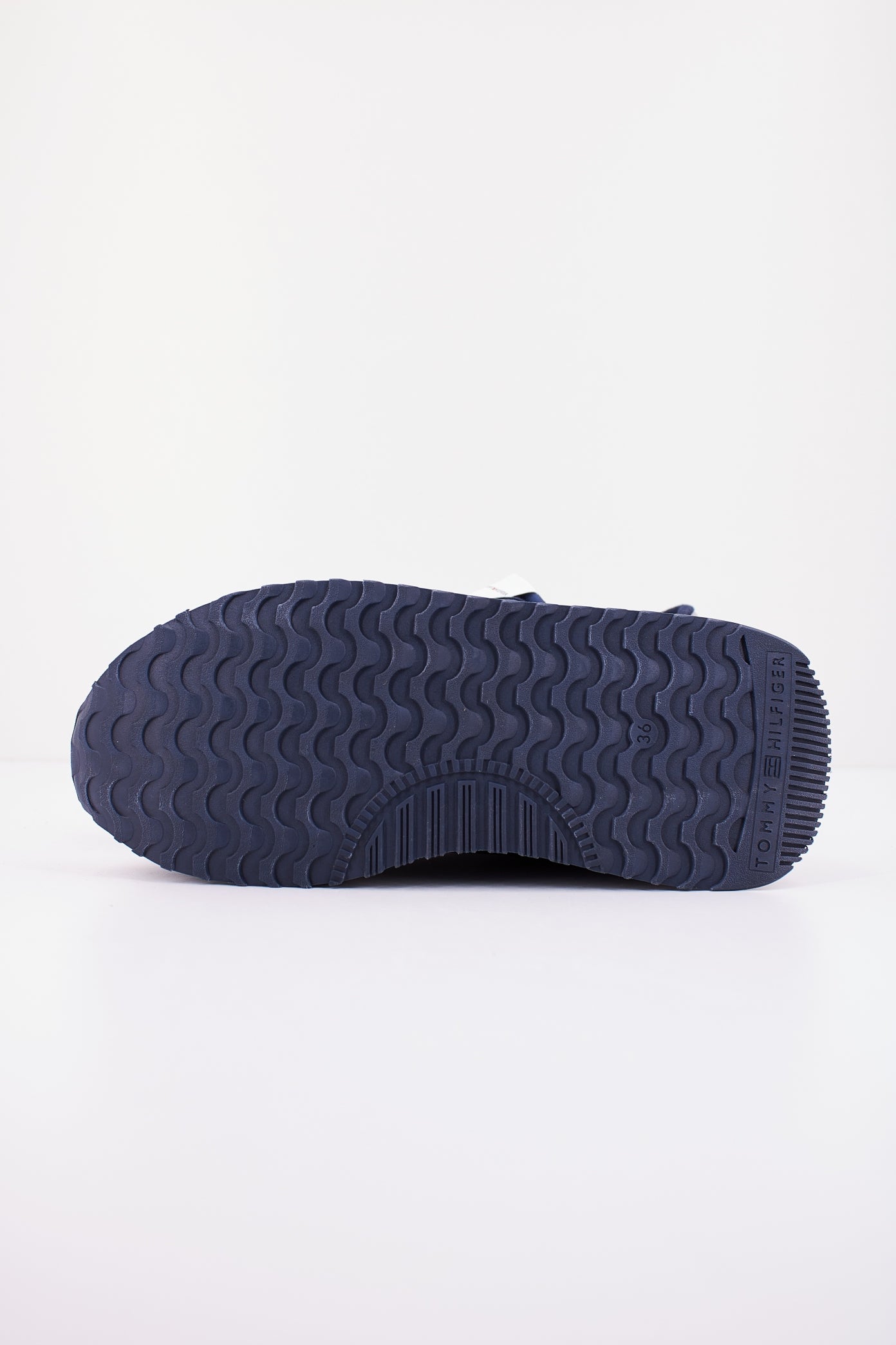 TOMMY HILFIGER SNEAKER FLAG BASSA ALLAC en color AZUL (4)