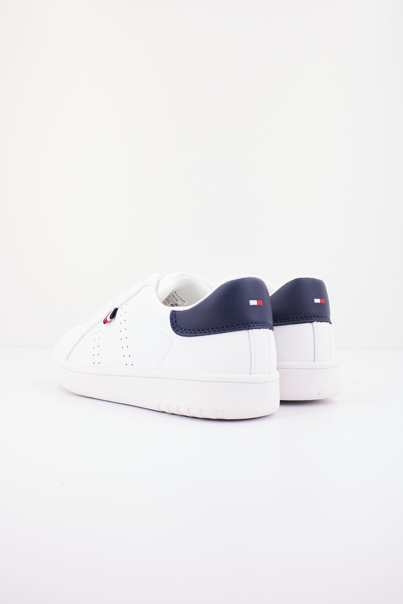 TOMMY HILFIGER TX en color BLANCO (3)
