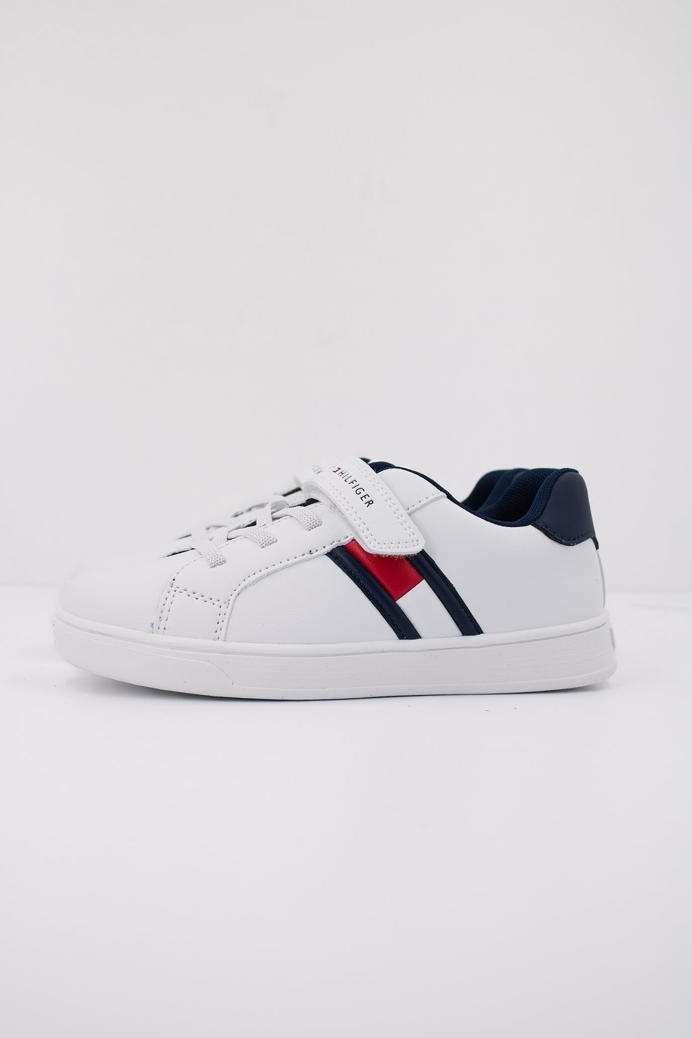 TOMMY HILFIGER TX en color BLANCO (1)