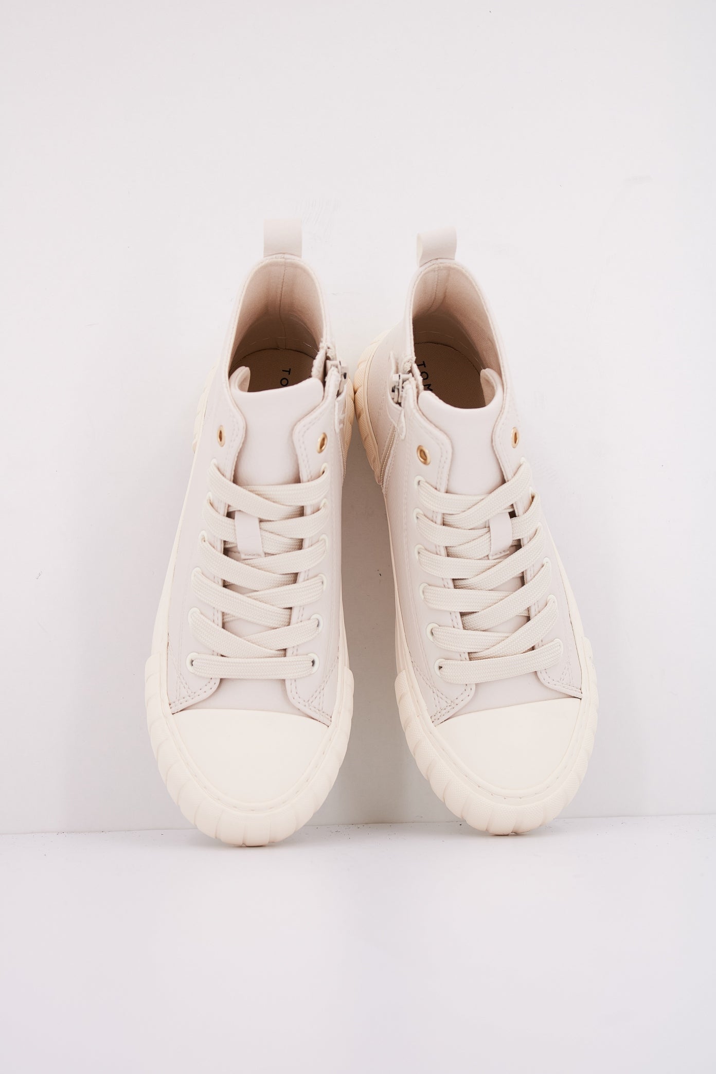 TOMMY HILFIGER HIGH TOP LACE-UP SNEAKER en color BLANCO  (3)