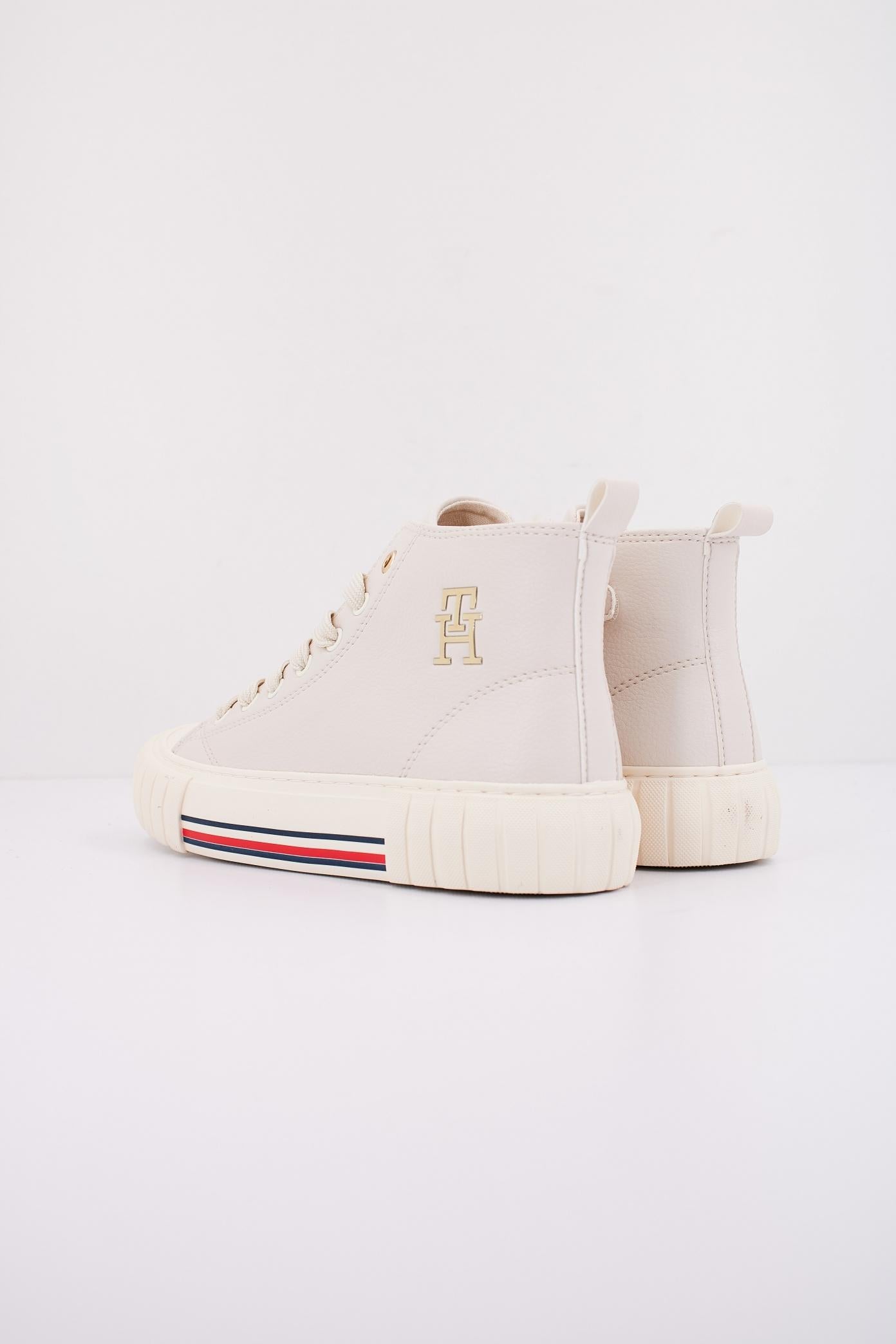 TOMMY HILFIGER HIGH TOP LACE-UP SNEAKER en color BLANCO (4)