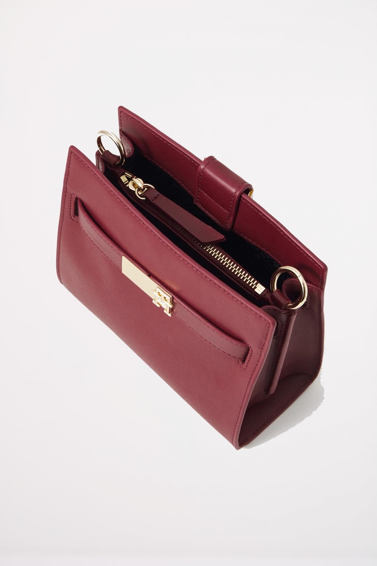 TOMMY HILFIGER TH HERITAGE MINI SATCHEL en color BURDEOS (3)