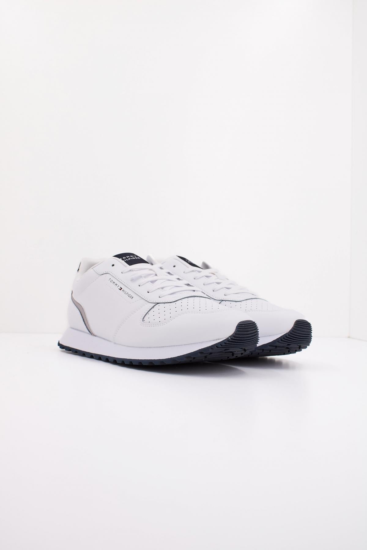 TOMMY HILFIGER NEW RUNNER EVA MIX en color BLANCO (2)