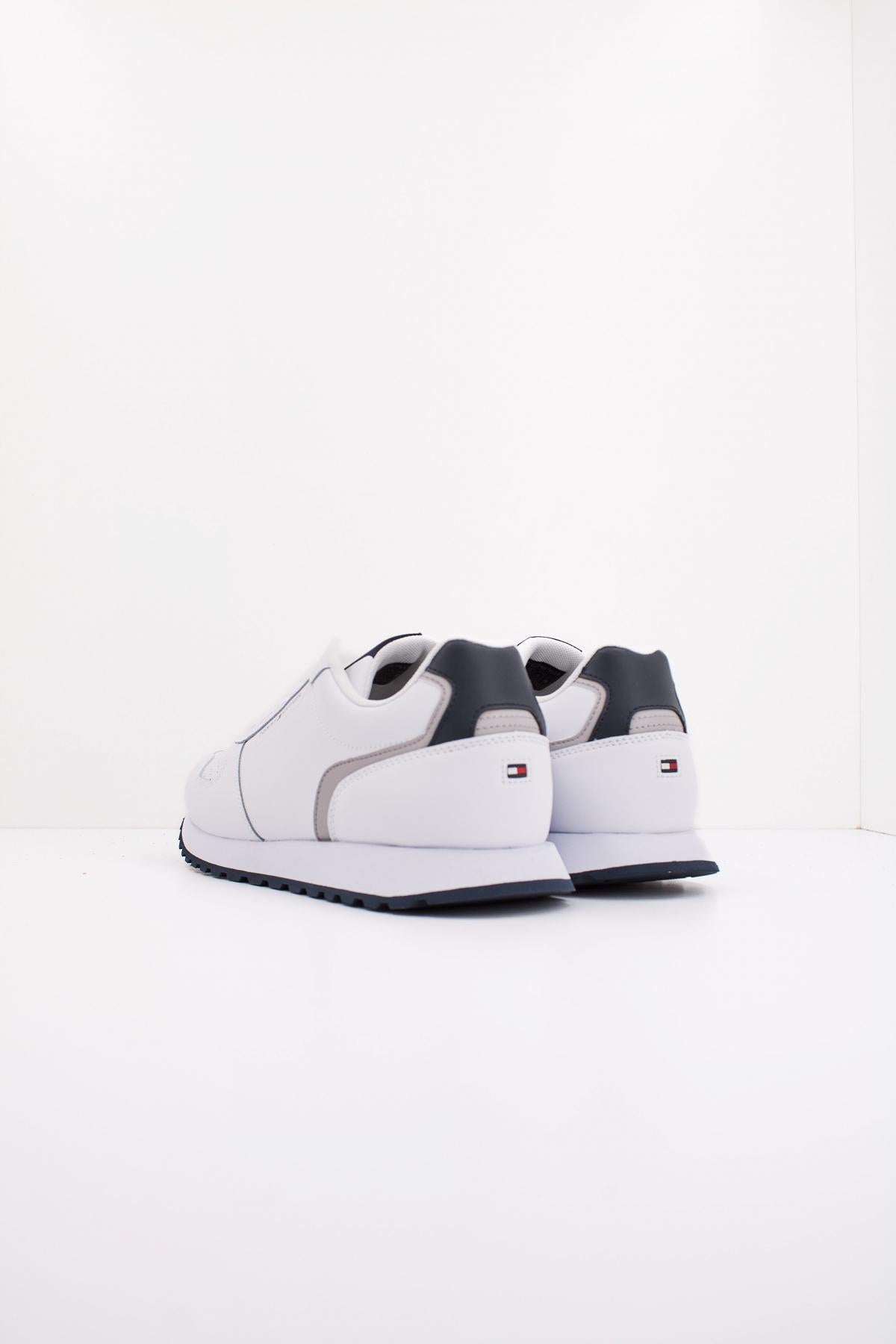 TOMMY HILFIGER NEW RUNNER EVA MIX en color BLANCO (4)
