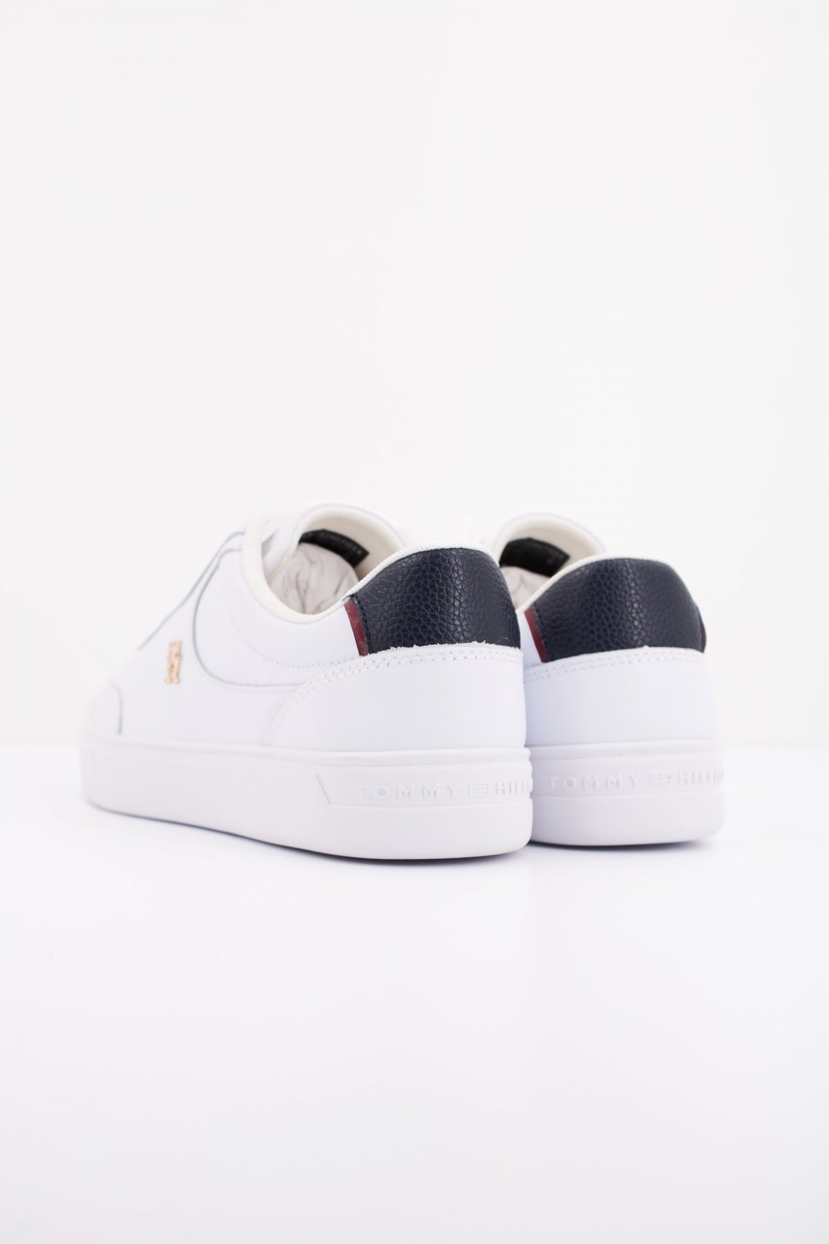 TOMMY HILFIGER FWFW en color BLANCO (4)