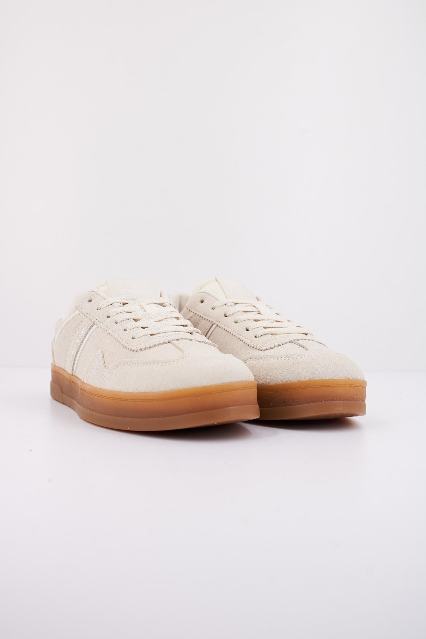 TOMMY HILFIGER THE GREENWICH SUEDE en color BLANCO (2)