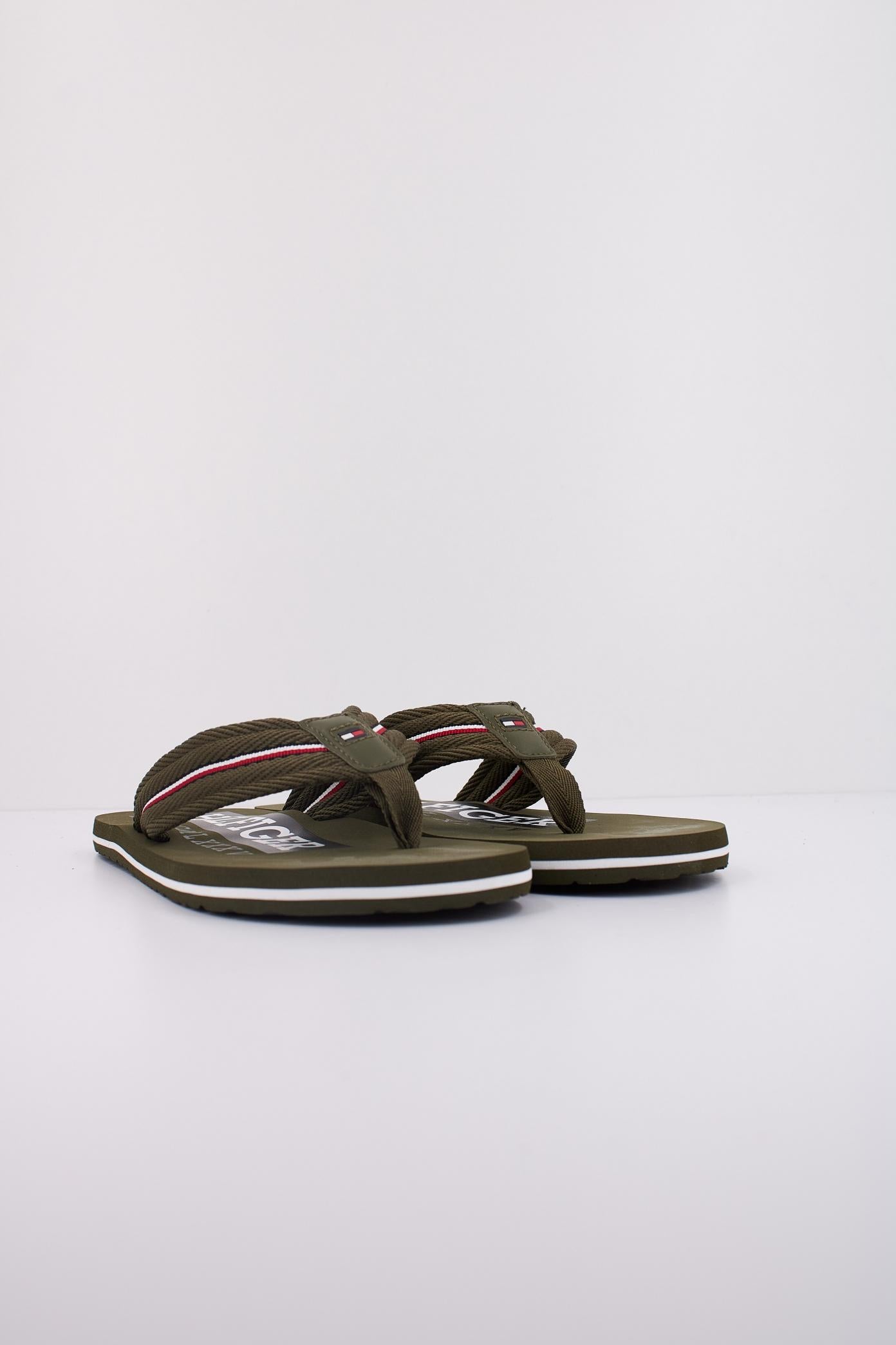 TOMMY HILFIGER FMFM en color VERDE (2)