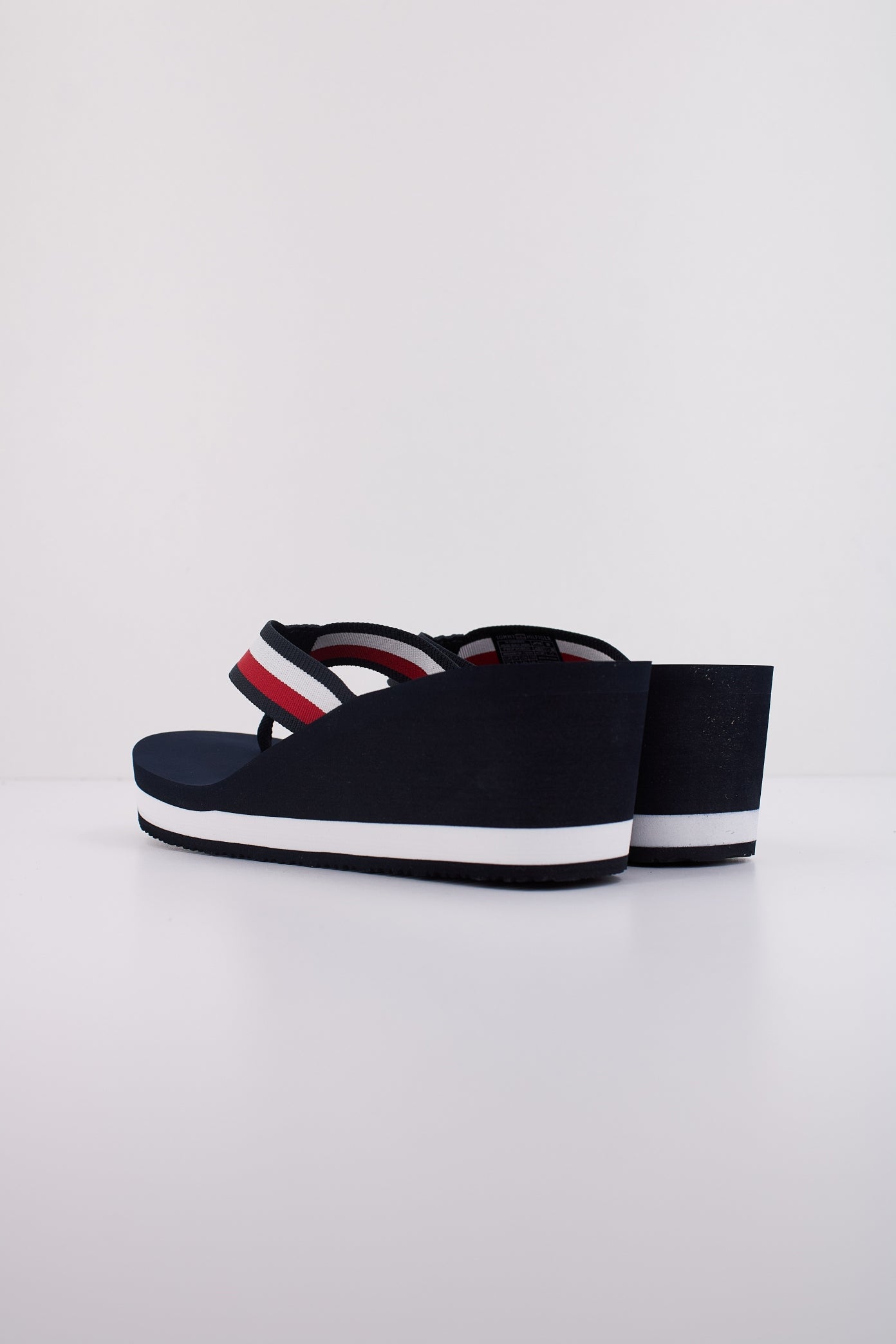 TOMMY HILFIGER CORP MID WEDGE BEACH SAN en color AZUL (4)