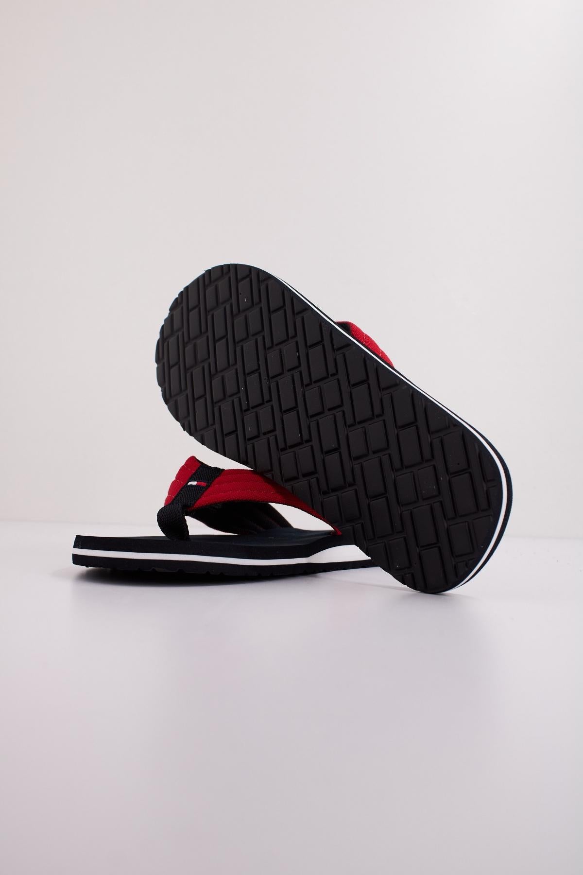 TOMMY HILFIGER HILFIGER NYC BEACH SANDAL en color ROJO (5)
