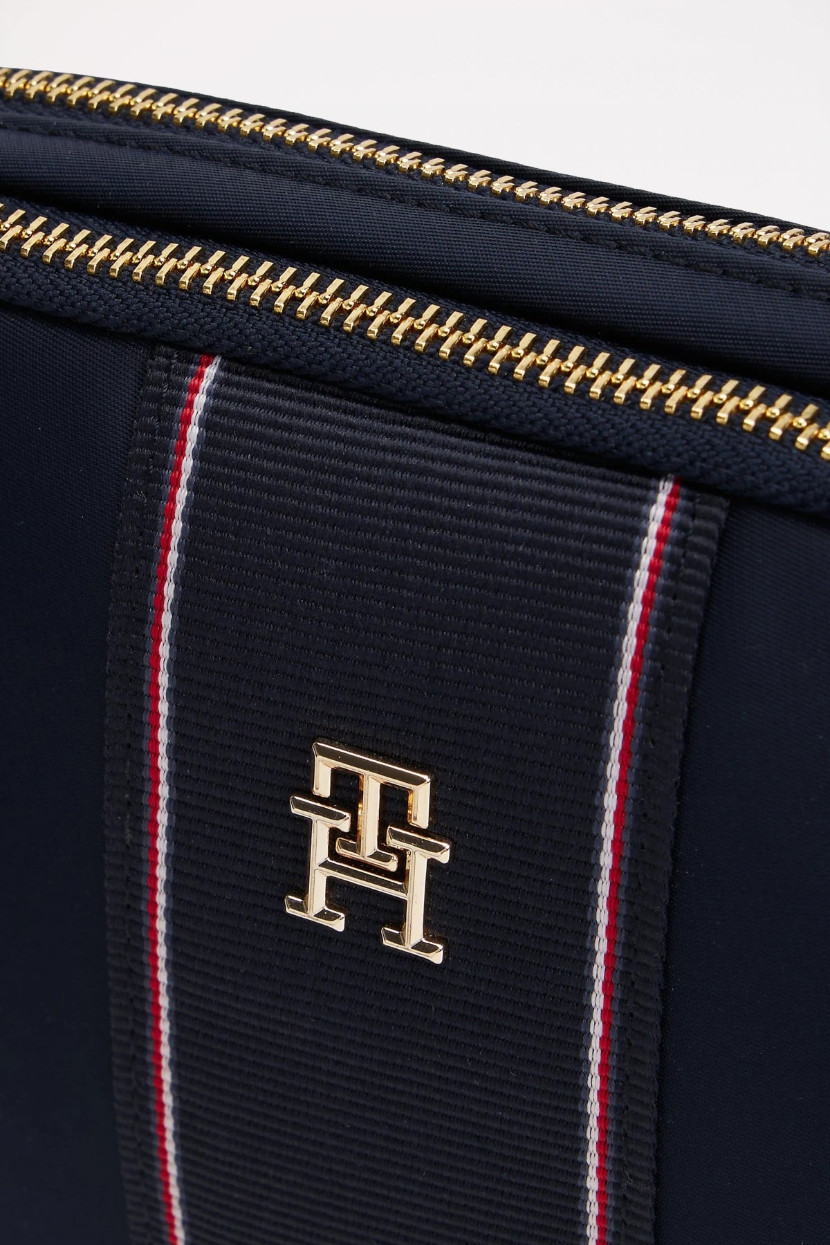 TOMMY HILFIGER POPPY CAMERA BAG CORP en color AZUL (4)