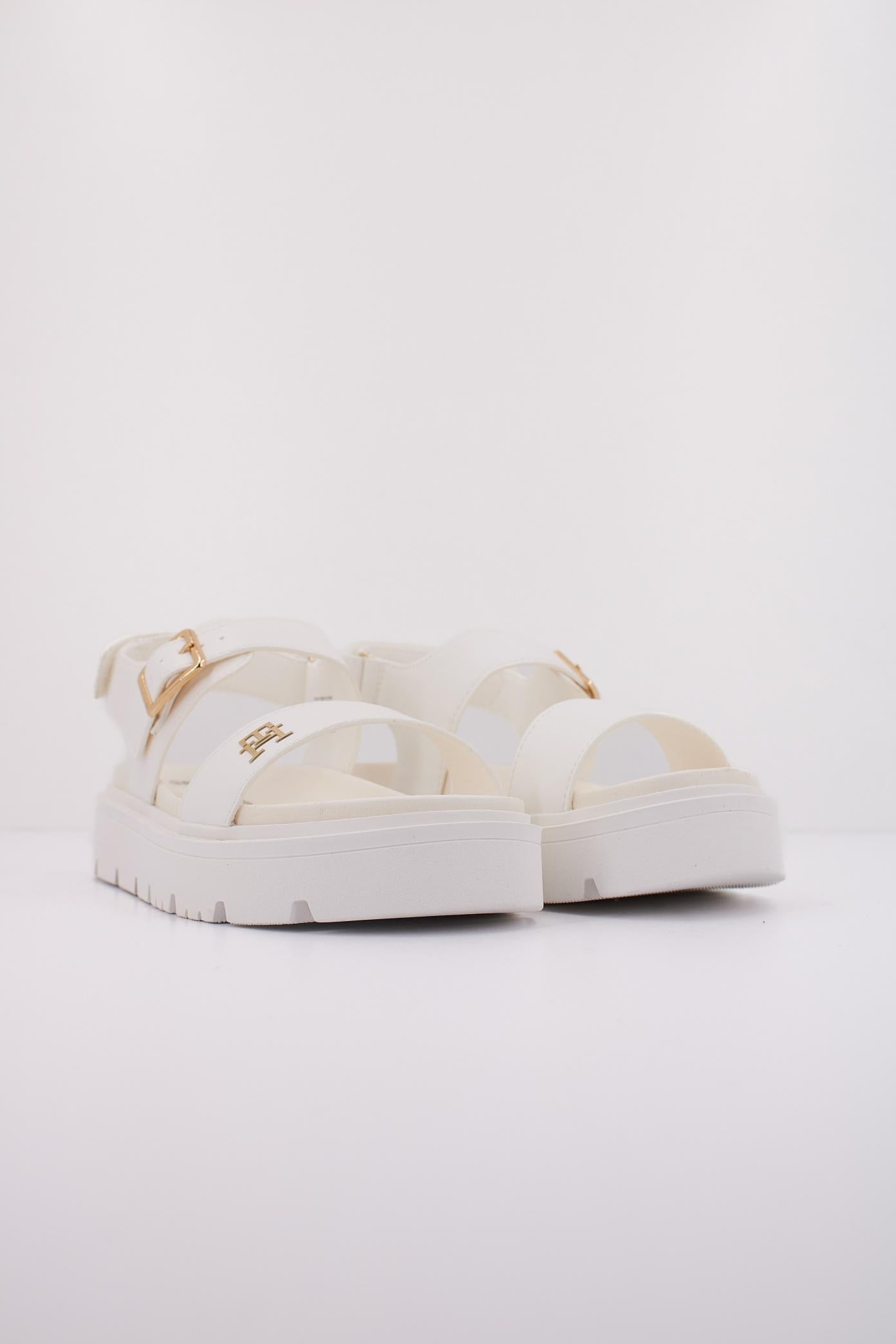TOMMY HILFIGER TA en color BLANCO (2)