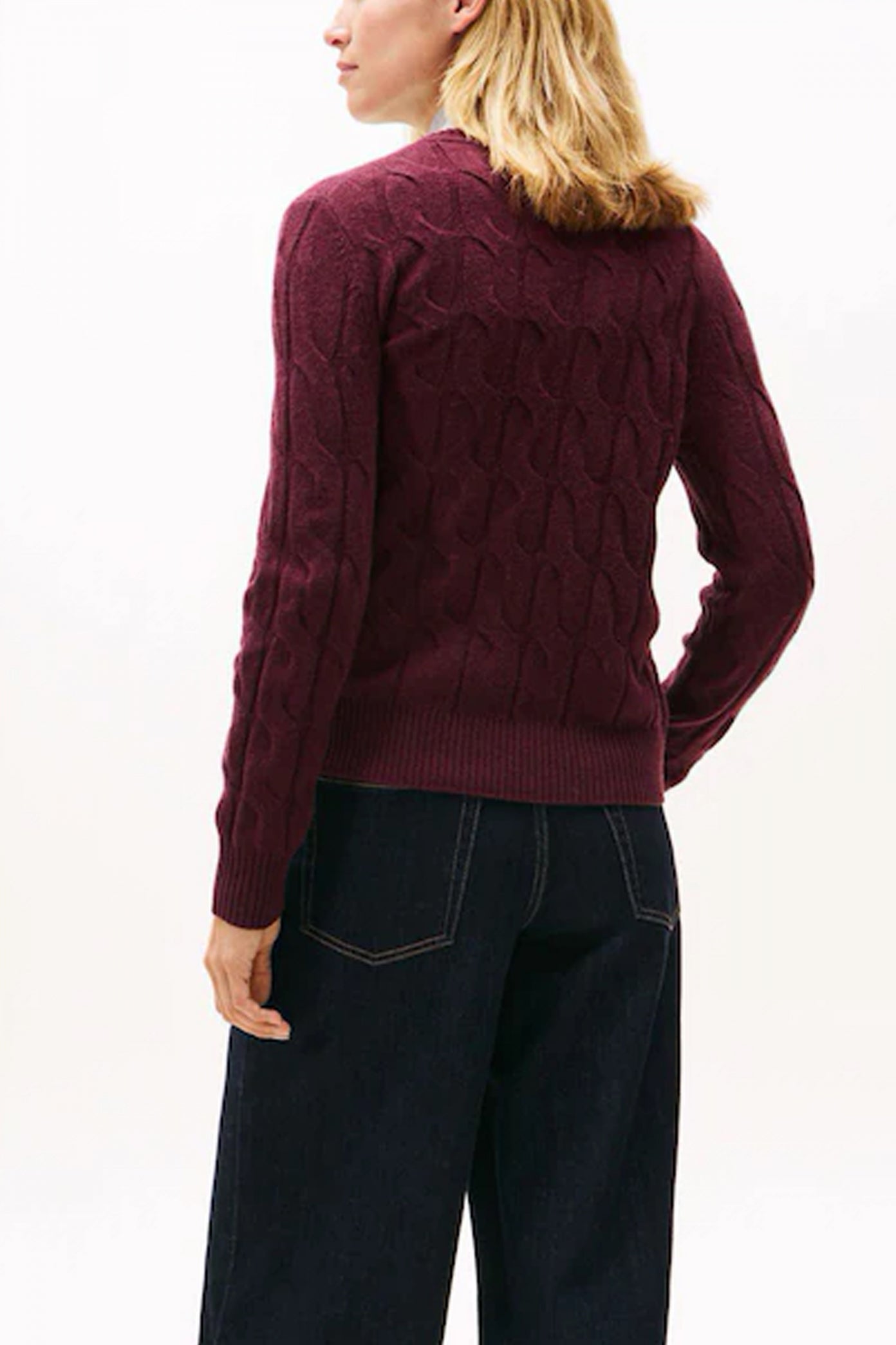 TOMMY HILFIGER SOFT WOOL CABLE C-NK LS en color BURDEOS (3)