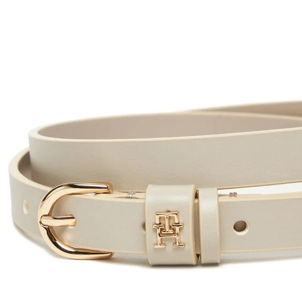 TOMMY HILFIGER ESSENTIAL EFFORTLESS . en color BEIS (6)