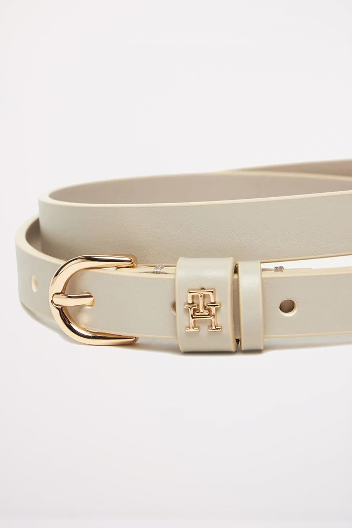 TOMMY HILFIGER ESSENTIAL EFFORTLESS . en color BEIS (3)