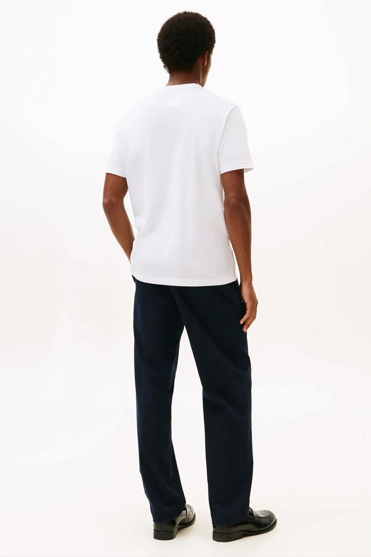 TOMMY HILFIGER LINEAR FLAG GRAPHIC TEE en color BLANCO (3)