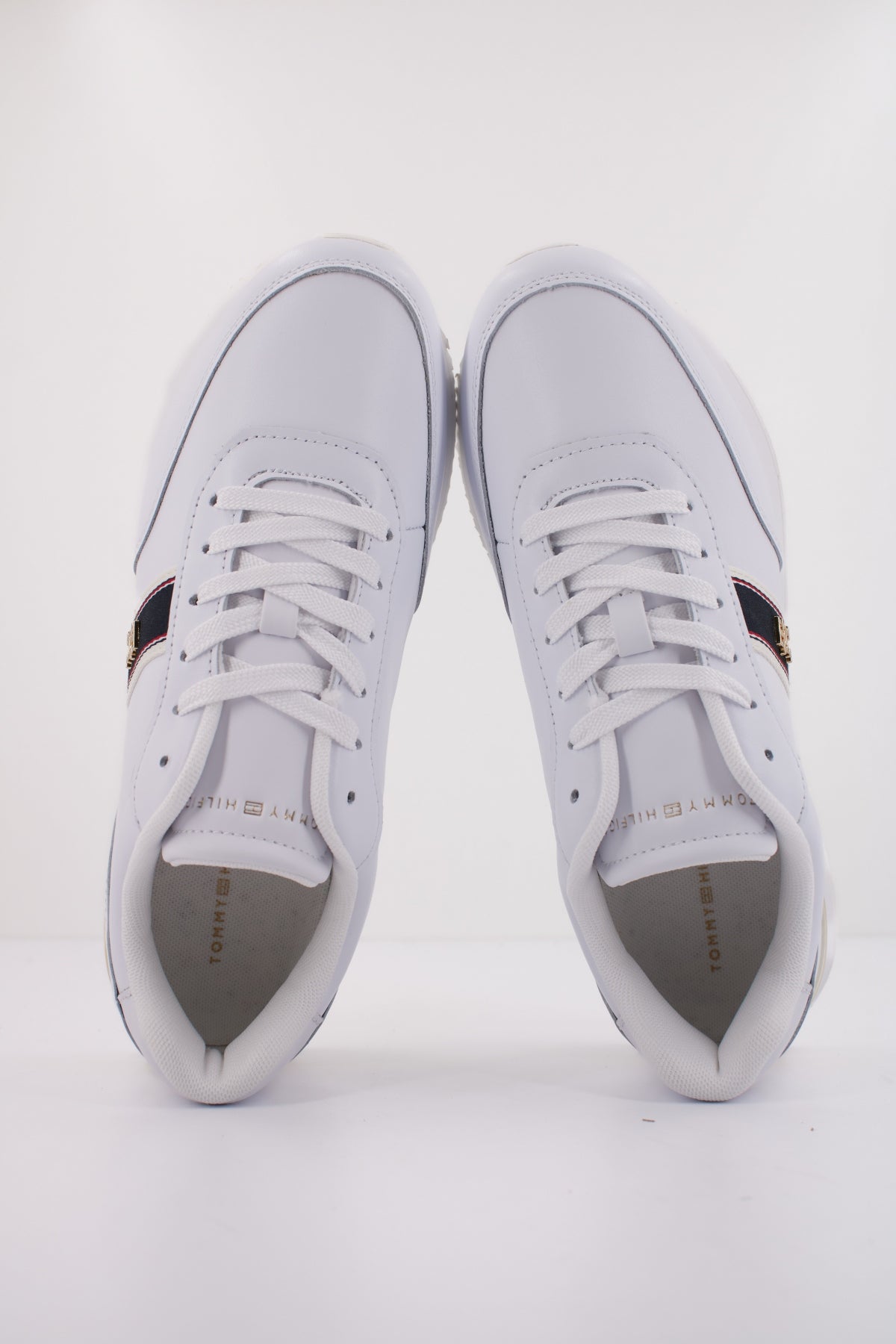 TOMMY HILFIGER ARLENE en color BLANCO (3)