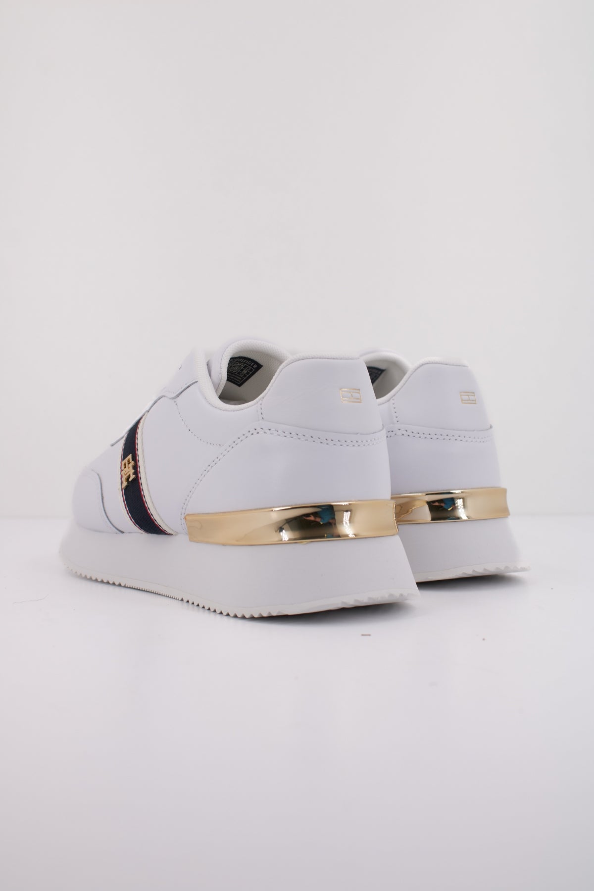 TOMMY HILFIGER ARLENE en color BLANCO (4)