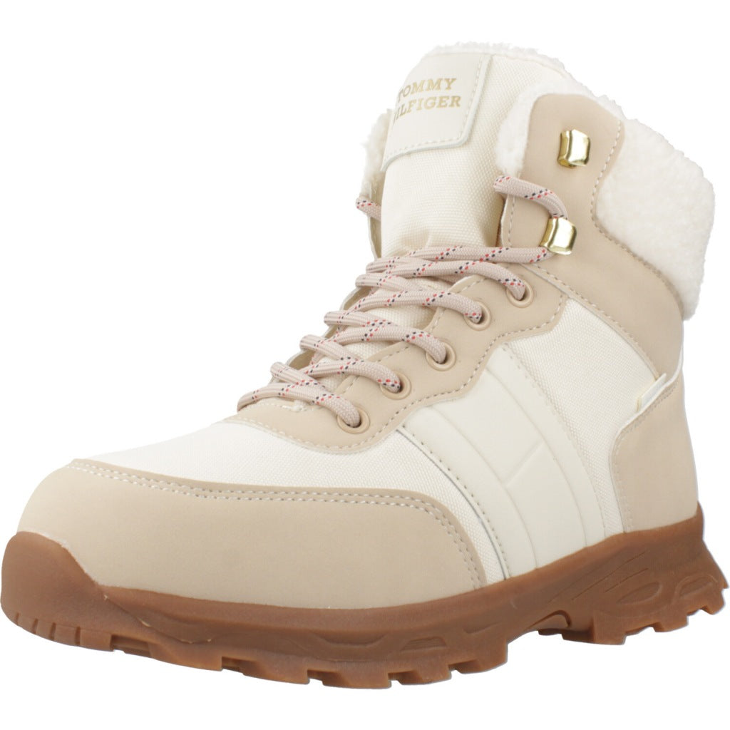 TOMMY HILFIGER BOOTIE ROGER en color BEIS (1)