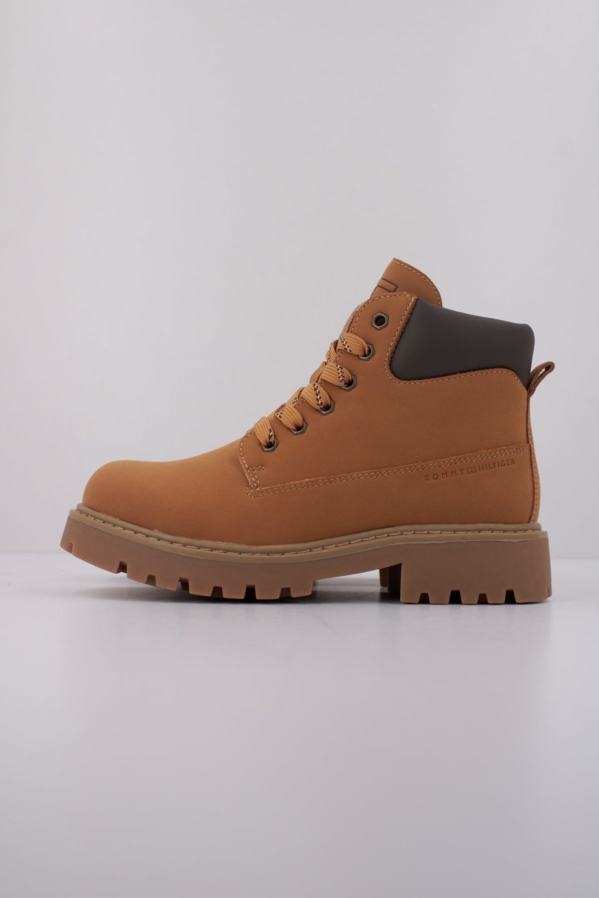 TOMMY HILFIGER BOOTIE BERTRAM en color MARRON CLARO (1)