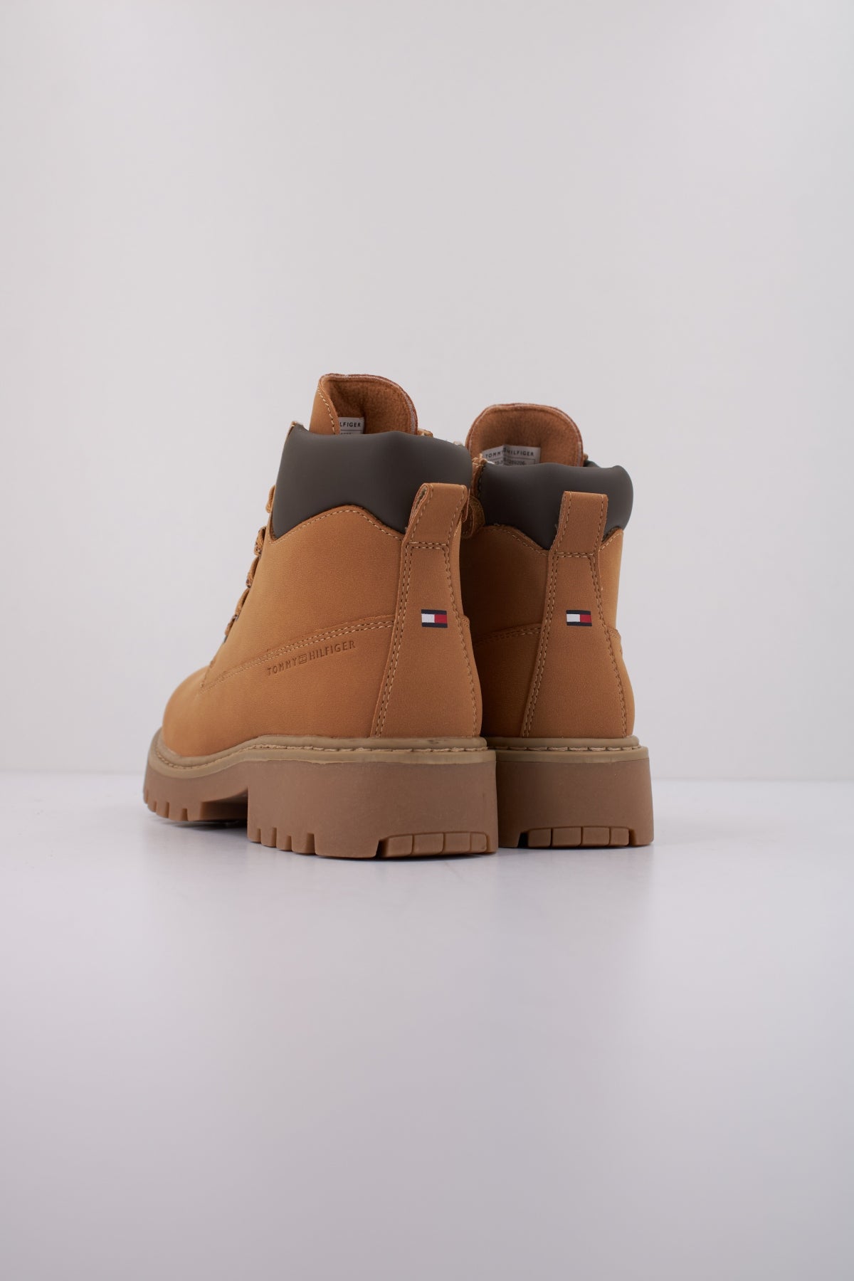 TOMMY HILFIGER BOOTIE BERTRAM en color MARRON CLARO (4)
