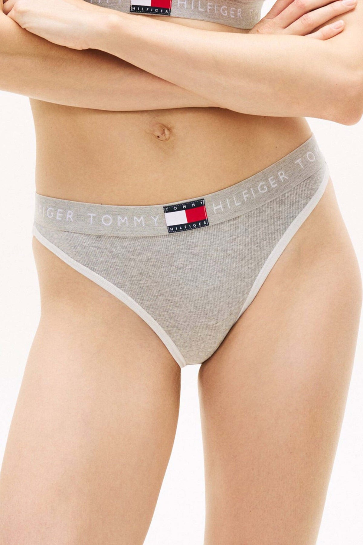TOMMY HILFIGER UWUW en color GRIS (3)