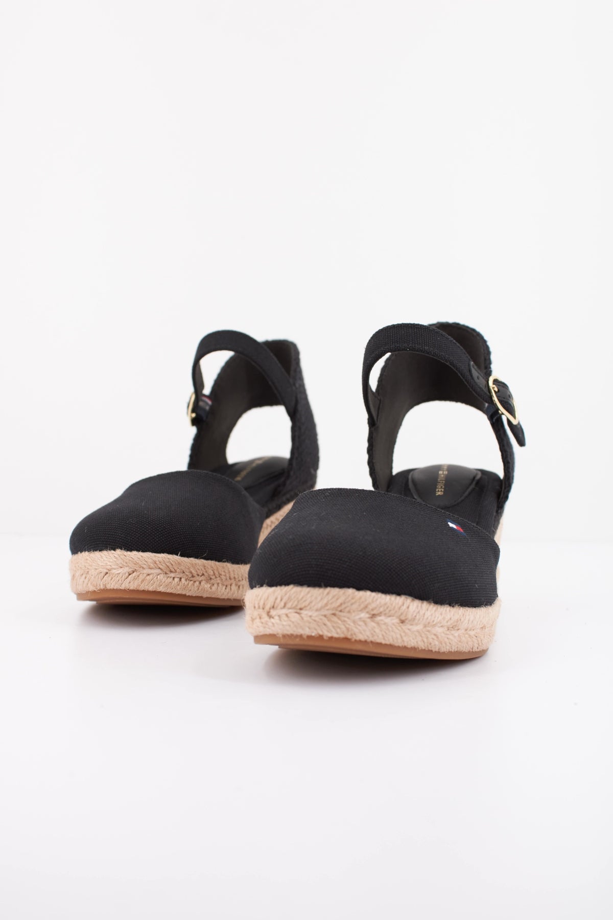 TOMMY HILFIGER FWFW en color NEGRO (2)